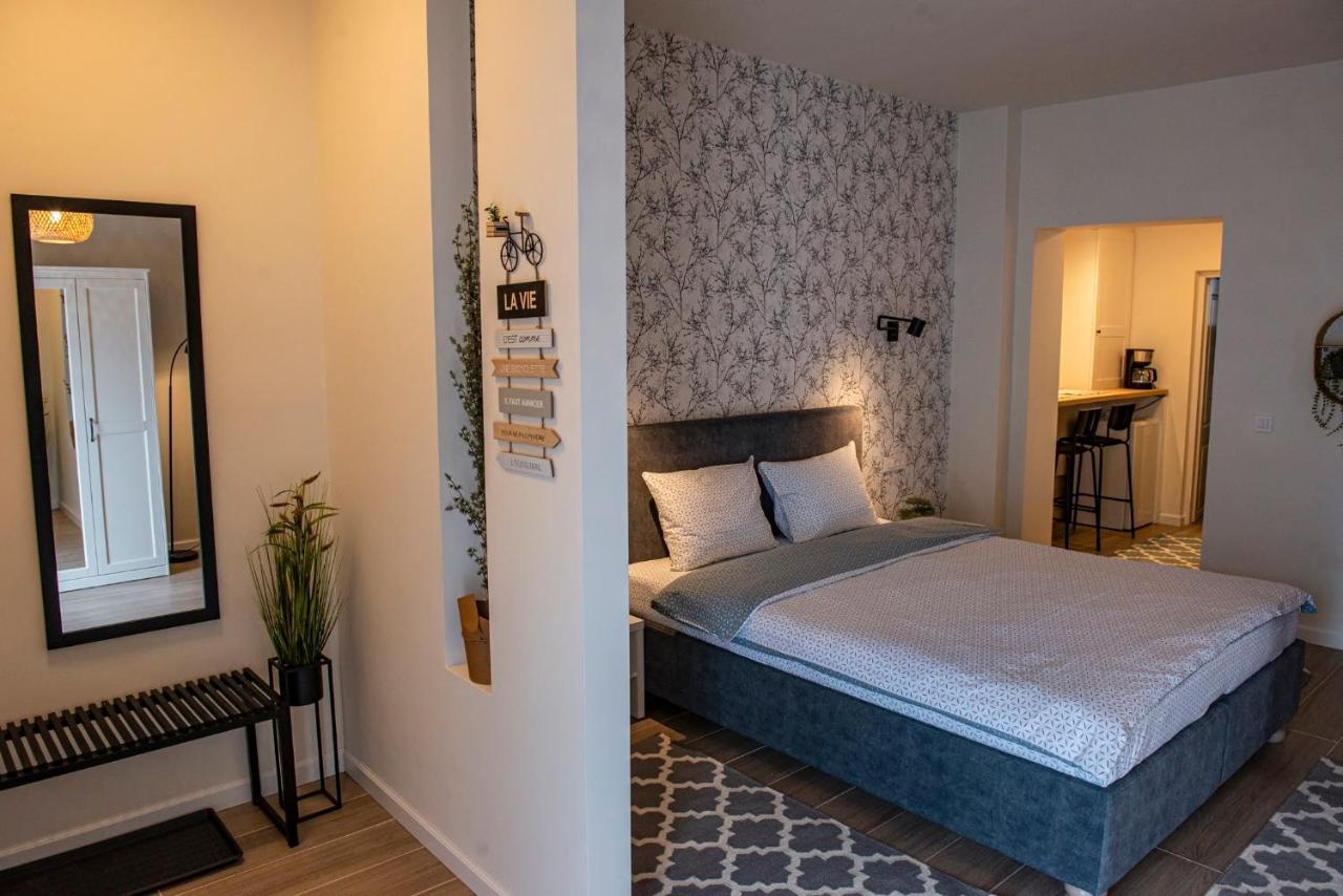 Reghin Guest House Bagian luar foto