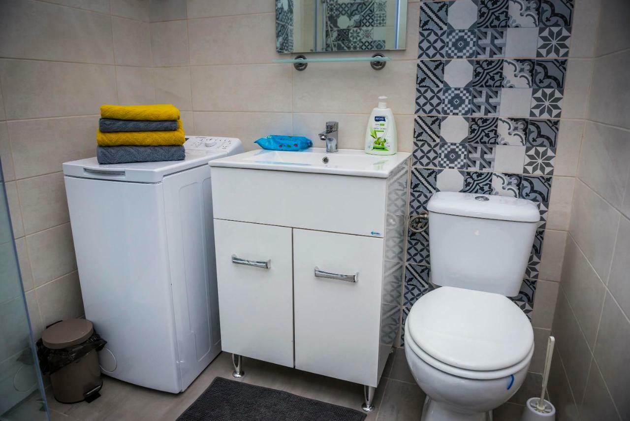 Reghin Guest House Bagian luar foto